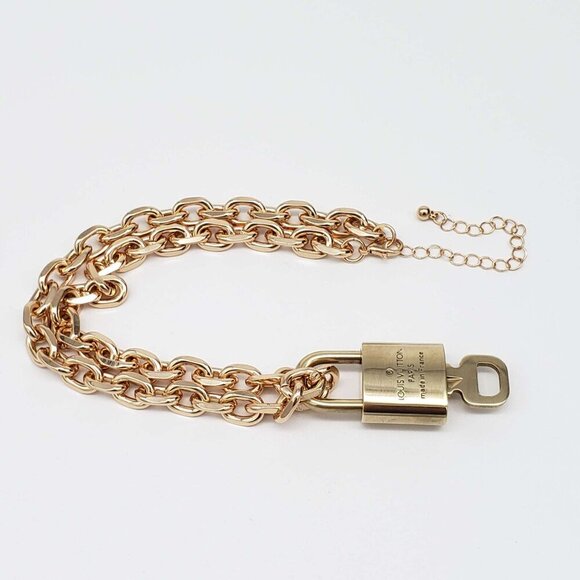 Authentic Louis Vuitton Lock & Key with Unbranded Gold Plated Chain Necklace - Picture 4 of 7